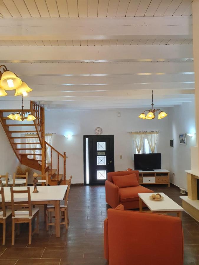 Villa Korakádesz Kültér fotó