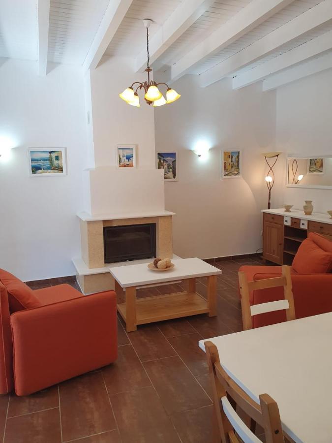 Villa Korakádesz Kültér fotó
